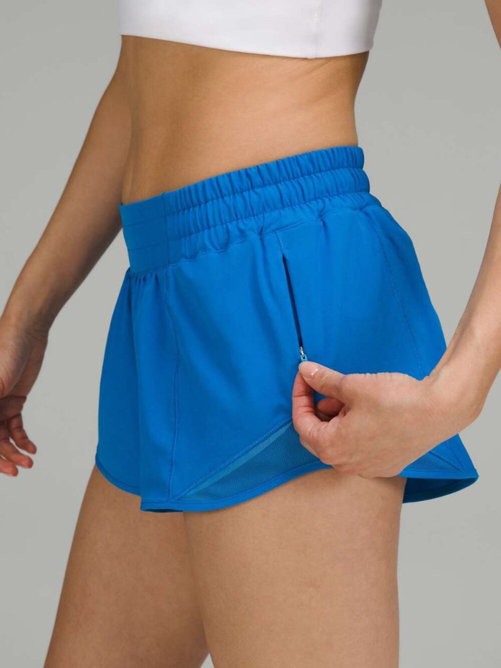 Hotty Hot Low-Rise Lined Short 2.5" - Poolside - Size 0